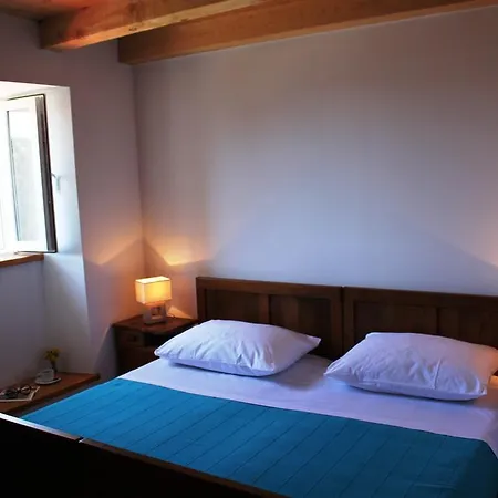 Brotnice Guest house 3*