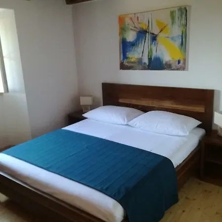 Brotnice Guest house
