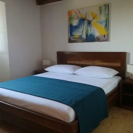 Brotnice קאבטאט